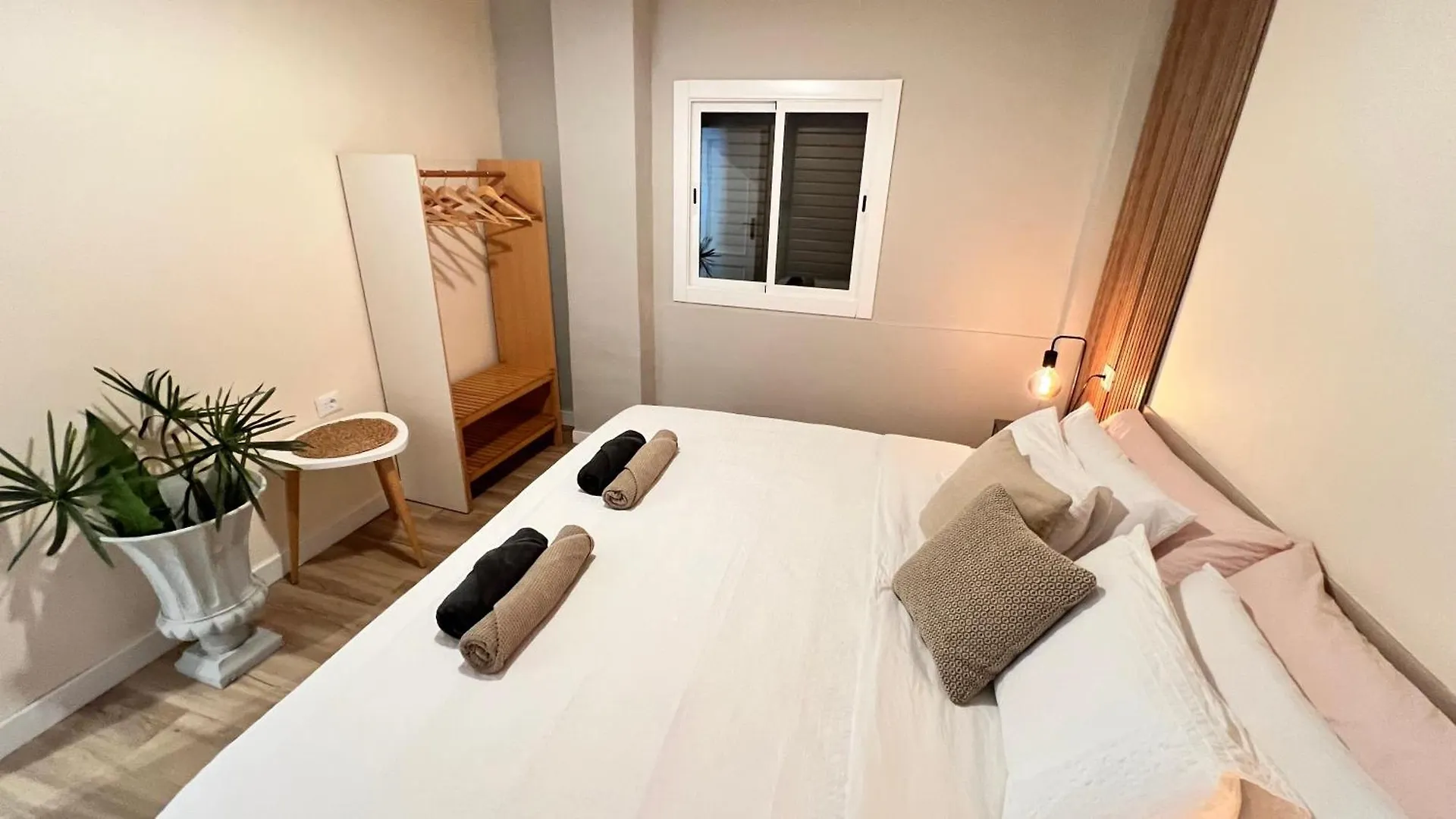 Alcamar Brand Apartment With 2 Bedroom And Private Bathroom Near The Sea! Alcalá la Real