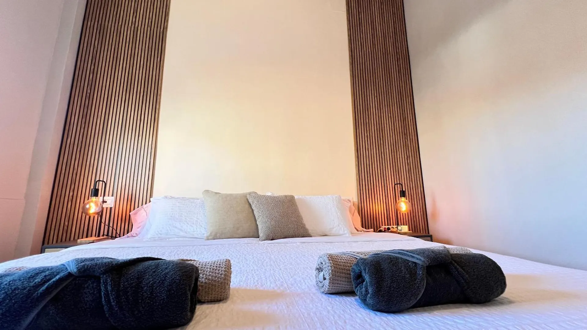Alcamar Brand Apartment With 2 Bedroom And Private Bathroom Near The Sea! Alcalá la Real Spanien